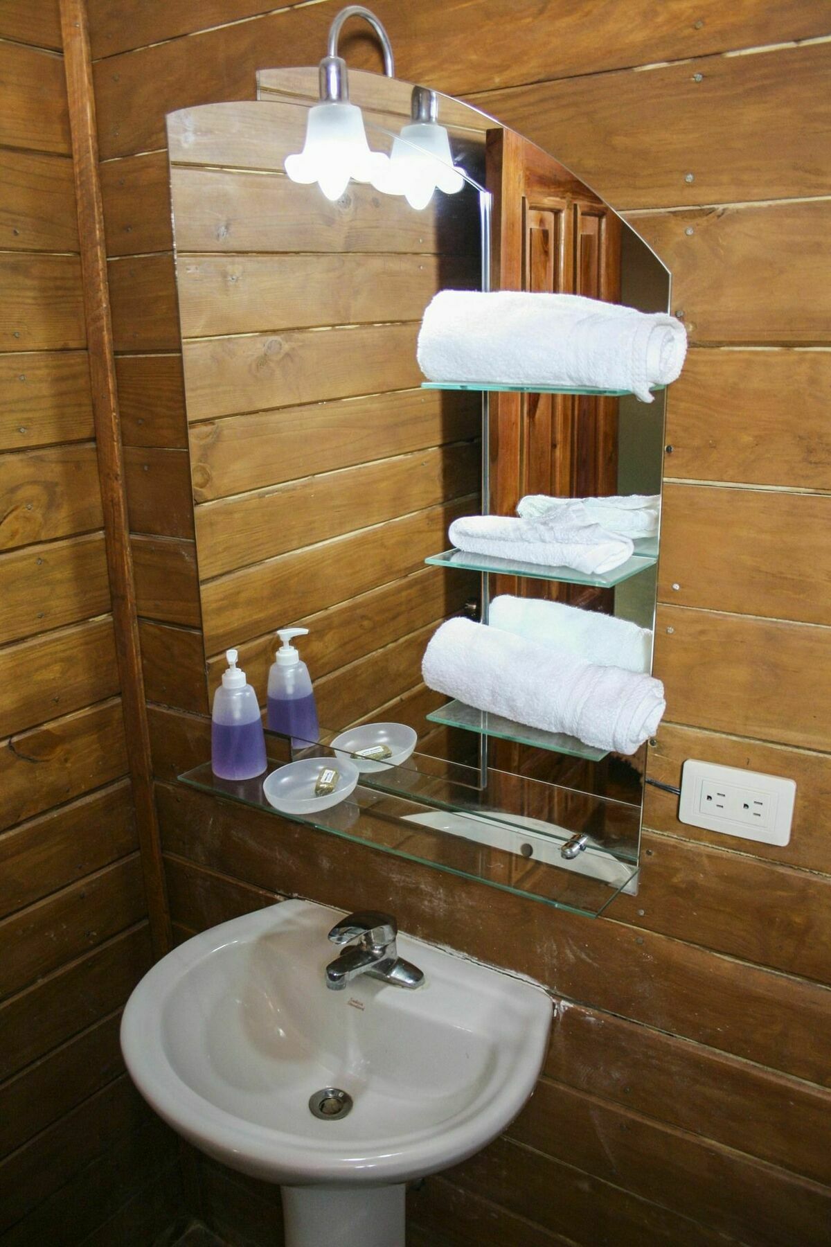Hotel Sea Breeze Параисо Экстерьер фото